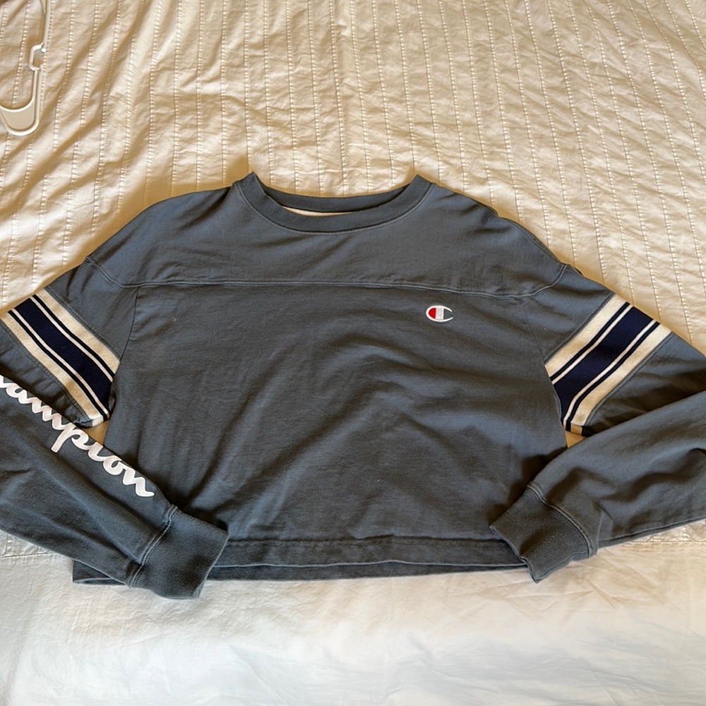 🌟Blue Champion Long Sleeve Crop Top
